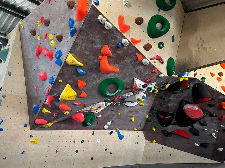 Neue Boulder Steil Boulderhalle Karlsruhe im Dach
