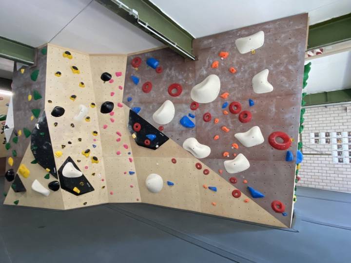 Boulderhalle Karlsruhe Steil Familienbereich Kids Fun bouldern